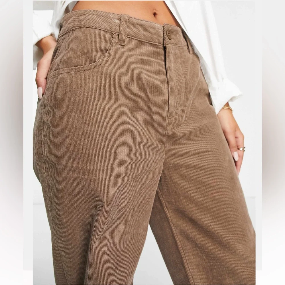 NEW- SLOUCHY SZ-12 CORDUROY DAD PANTS in TAN/LT-BROWN, THIN-WALED - Picture 4 of 9